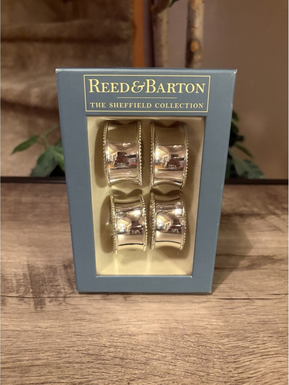 Reed & Barton Sheffield Collection Napkin Rings Set Of 4 NIB Silver Plated